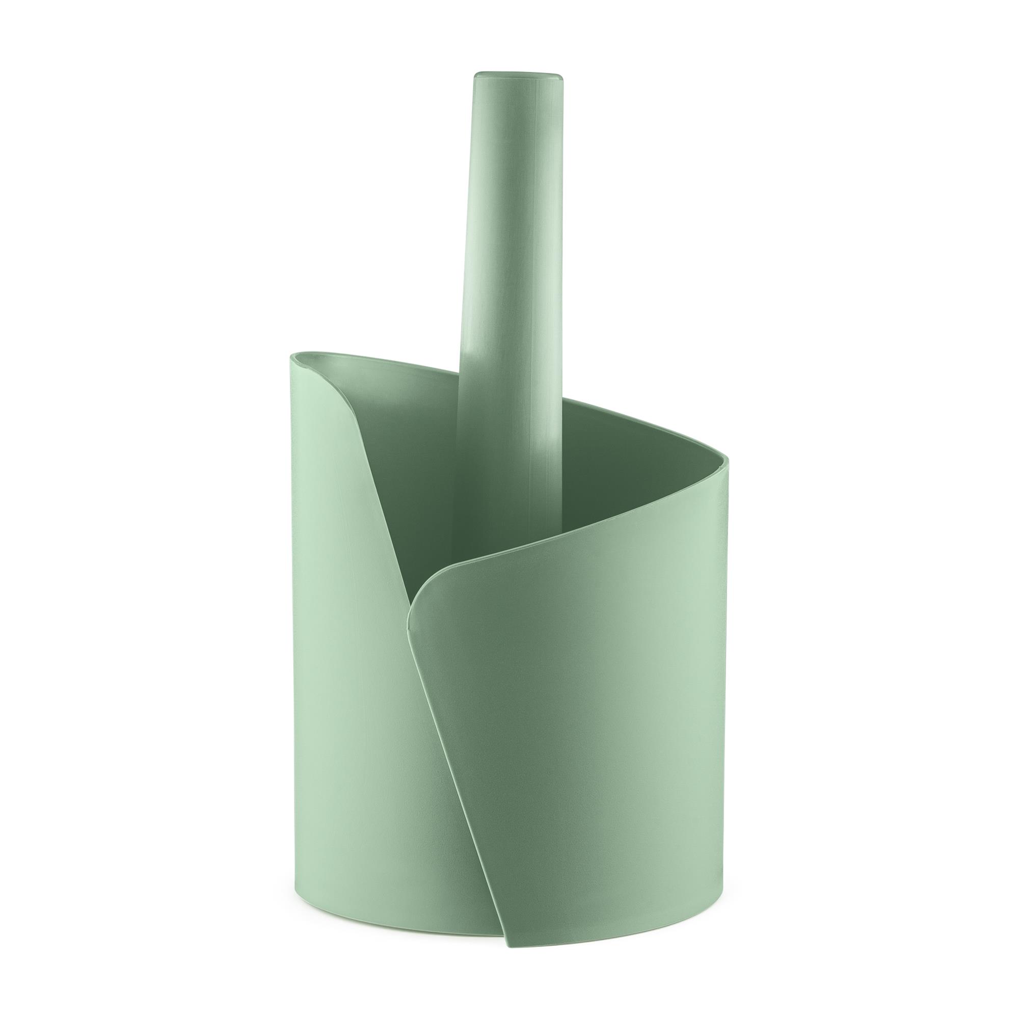 PAPER TOWEL HOLDER